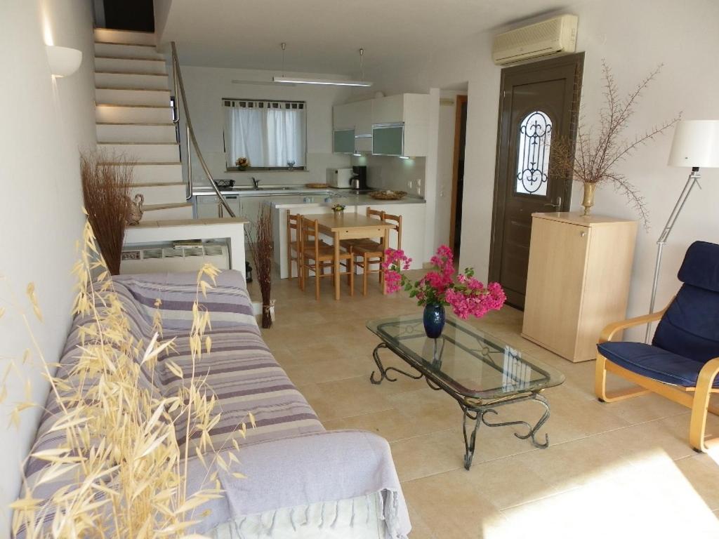 Pefkos Beachfront *