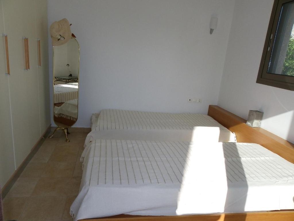 Villa Pefkos Beachfront
