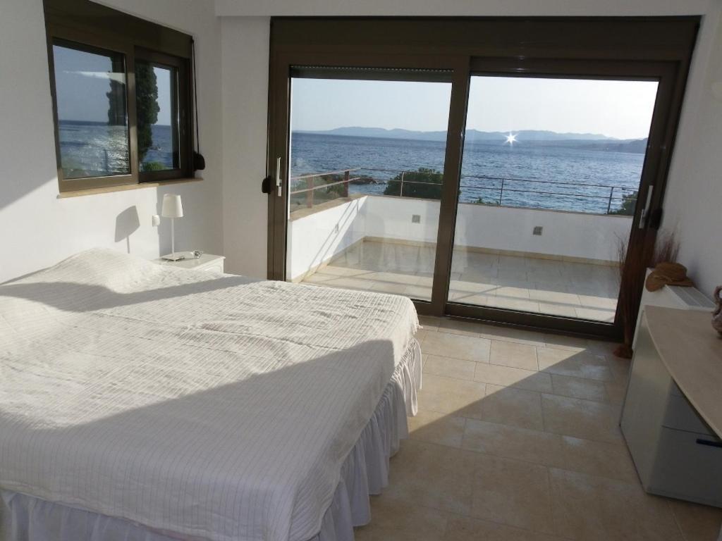Villa Pefkos Beachfront Pefki (Rhodes)
